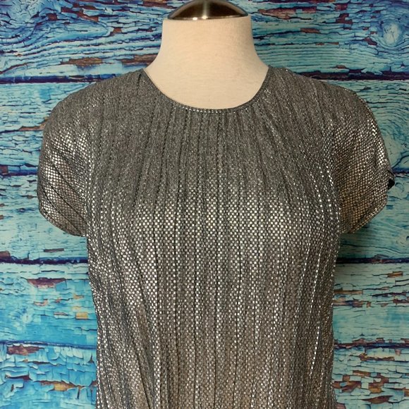 Jasmine & Juliana Shimmer Short Sleeved Blouse - Picture 5 of 7